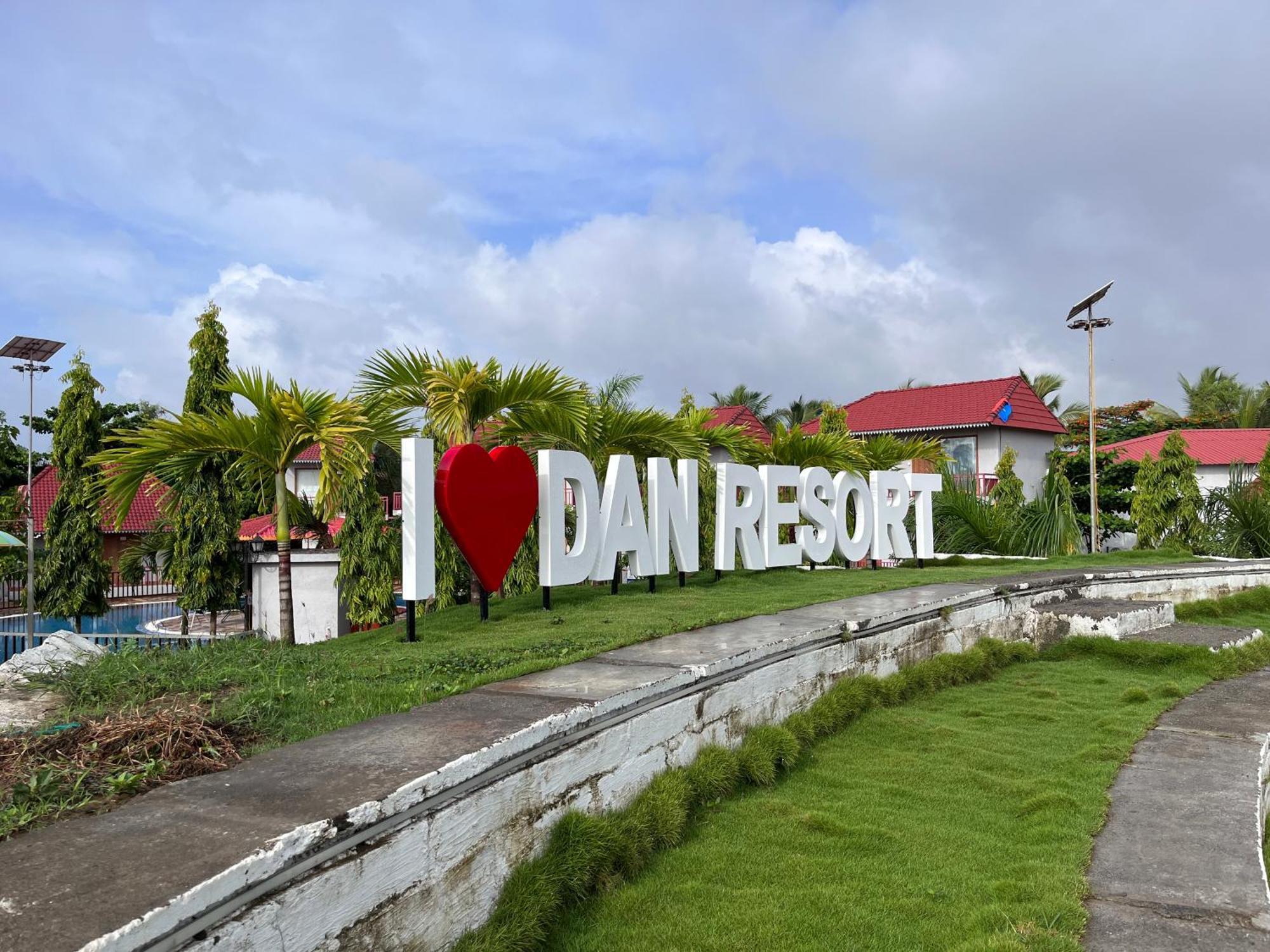 Dan Resorts & Weddings Boisar Exterior photo